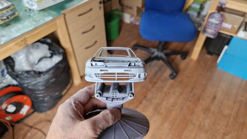 Tamiya Nissan Skyline R32 GT-R HKS Zero-R Body Kit – 1/24 Scale