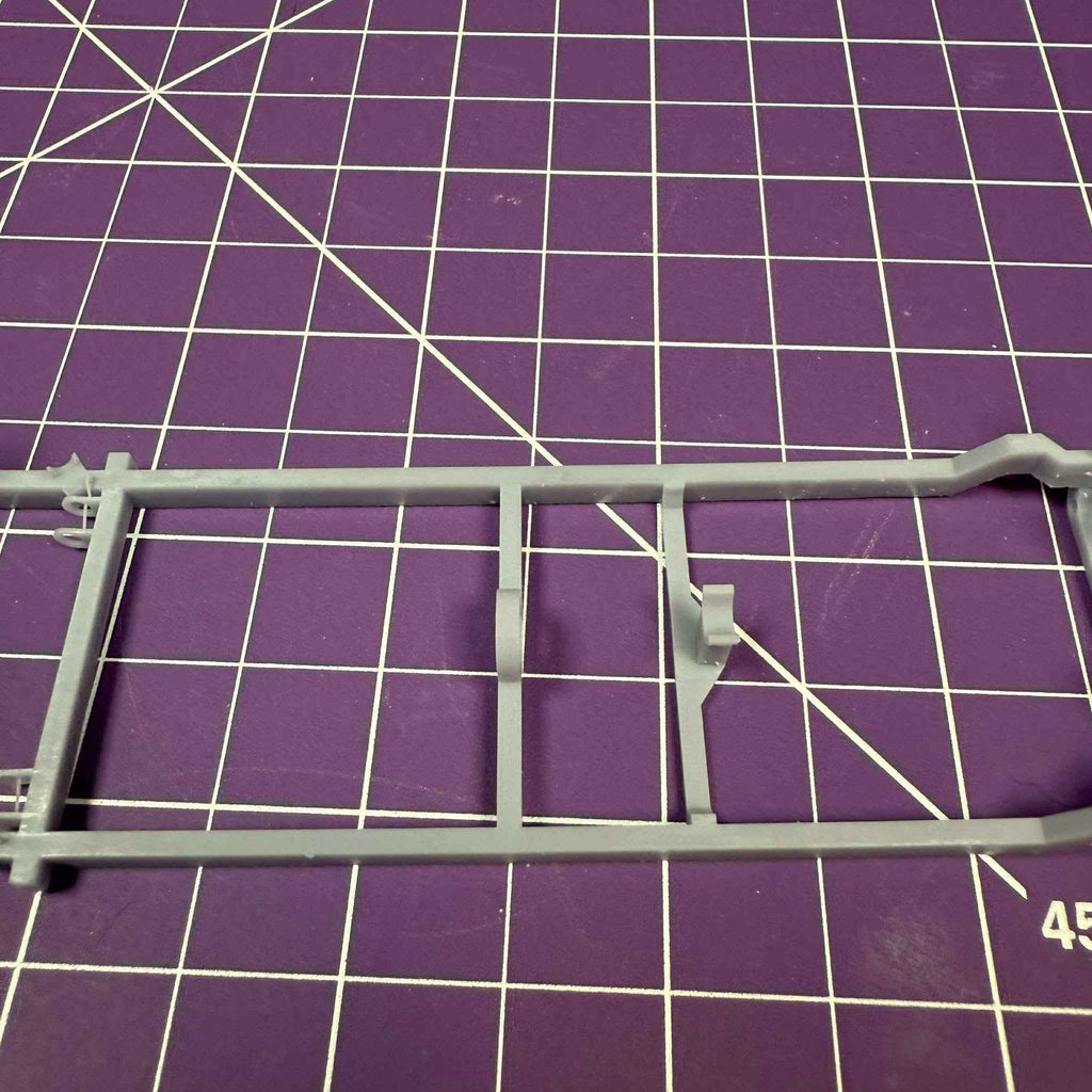 Universal Regular/Extended Cab Short Bed Bagged Chassis