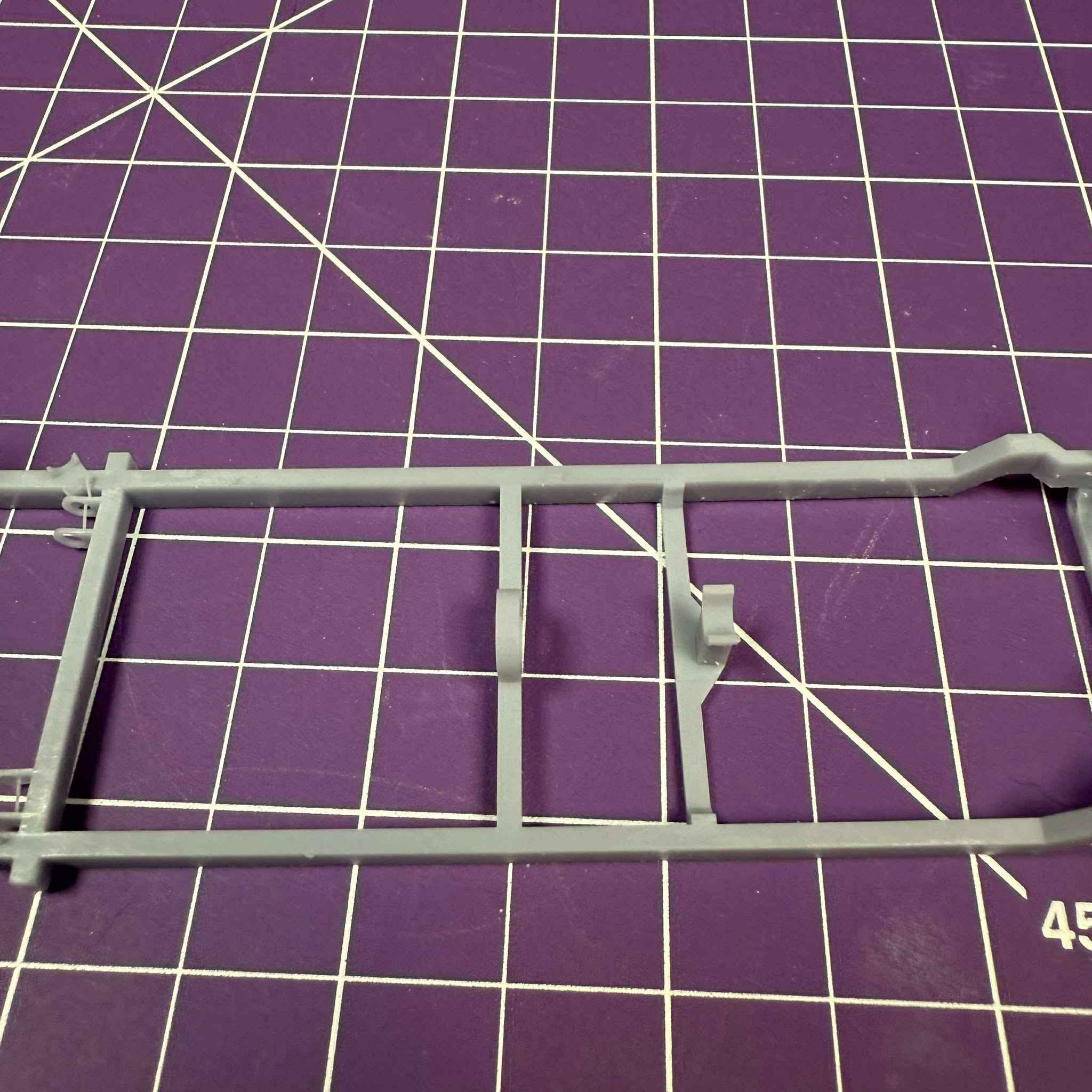 Universal Regular/Extended Cab Short Bed Bagged Chassis