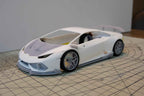 Aoshima Lamborghini Huracán LP610-4 Vorsteiner Body Kit & Rotiform HUR Wheels – 1/24 Scale
