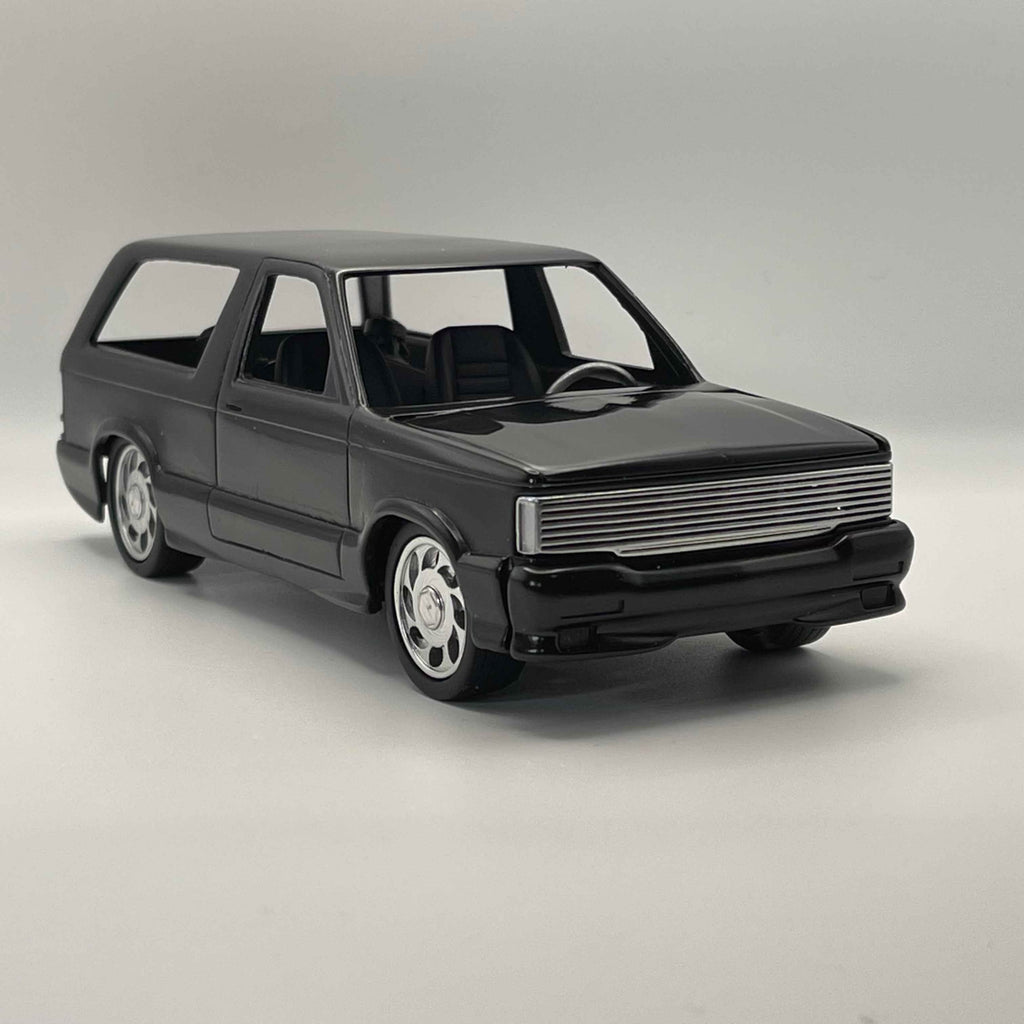 1984 Chevrolet S-10 Blazer – 90's Street Version