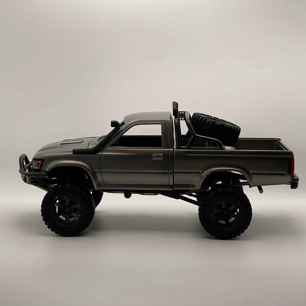 1992 Toyota Pickup Off-Road / Overland Trans Kit – 1/20 Scale